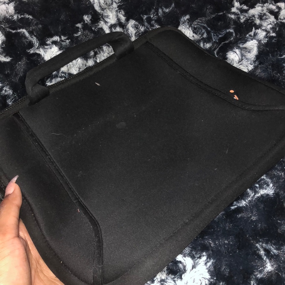Amazon iPad slip